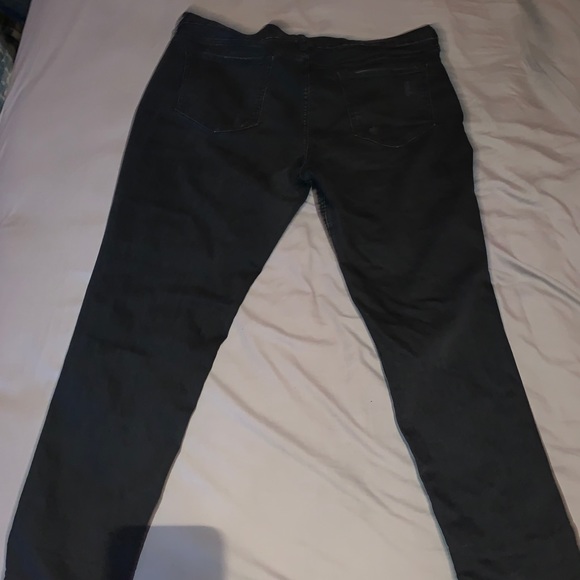 Old Navy black ripped “boyfriend slimy” jeans - Picture 9 of 11